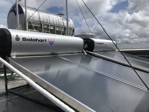 Bộ đôi máy nước nóng năng lượng Solahart 300 lít tại TP Kontum